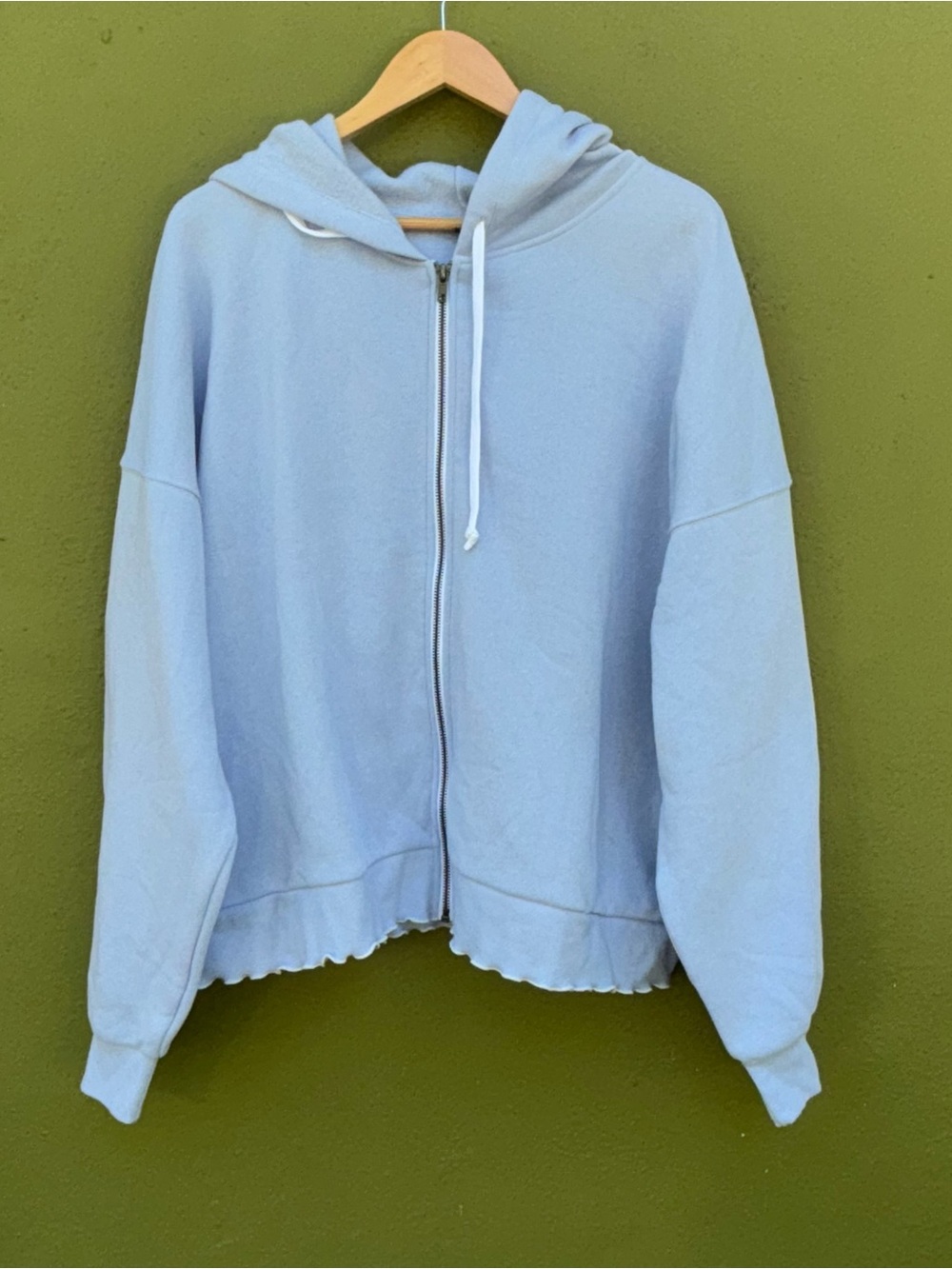 NWT Ladies XL Hoodie Light Blue Sweater Stylish Hem Longsleeves Soft Full Zip